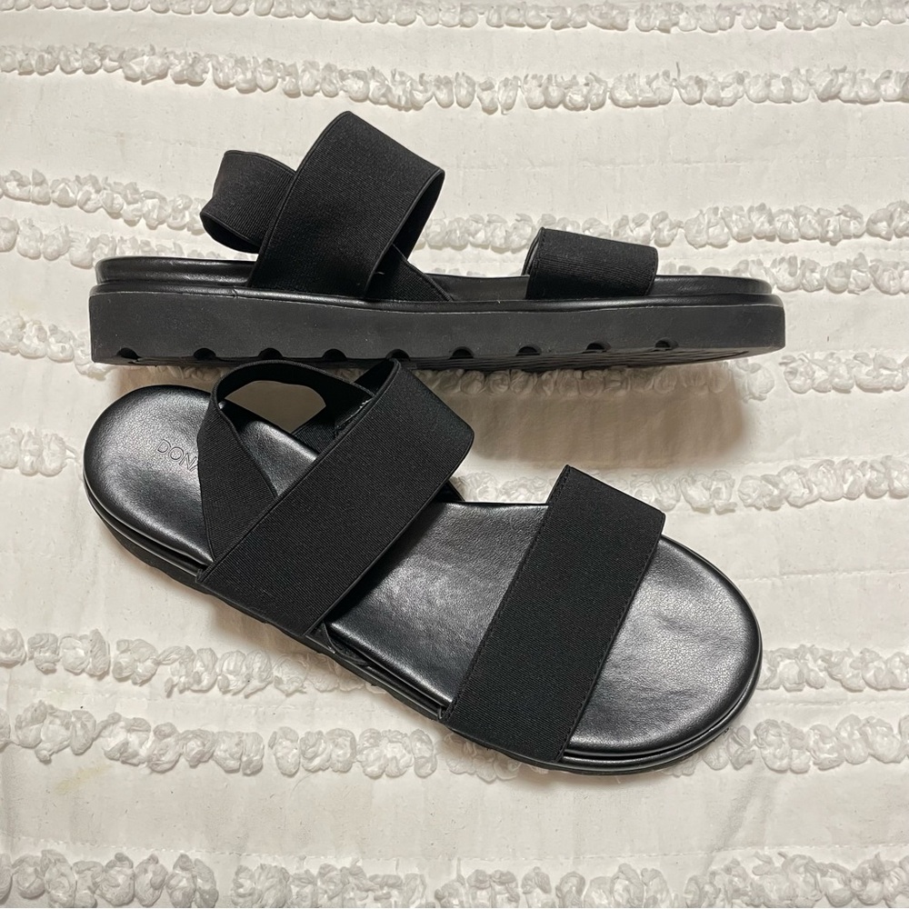 NWOT Donald Pliner Black Lue Elastic Sandals